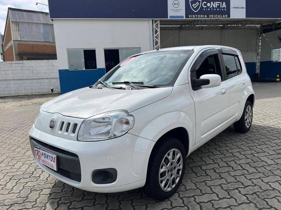 FIAT UNO 1.0 EVO VIVACE 8V FLEX 4P MANUAL FIAT UNO 1.0 EVO VIVACE 8V FLEX 4P MANUAL